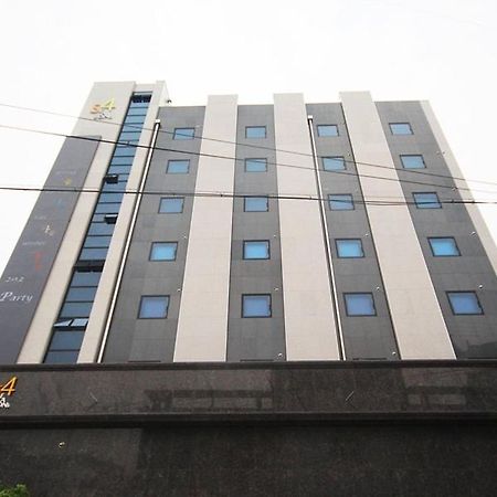 Iksan 4 Seasons Hotel Exterior foto